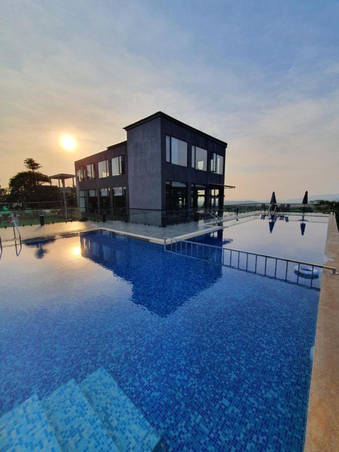 Paraiso Resort & Club Igatpuri Ngoại thất bức ảnh